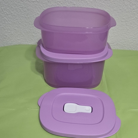 Tupperware Purple Food Storage Containers - Picture 4 of 4